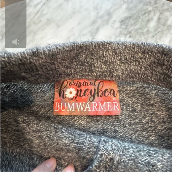 One of a Kind HoneyBea Bum Warmer - Picture 12 of 16